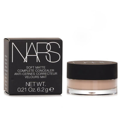 NARS Soft Matte Complete Concealer -  Chantilly (Light 1) 6.2g