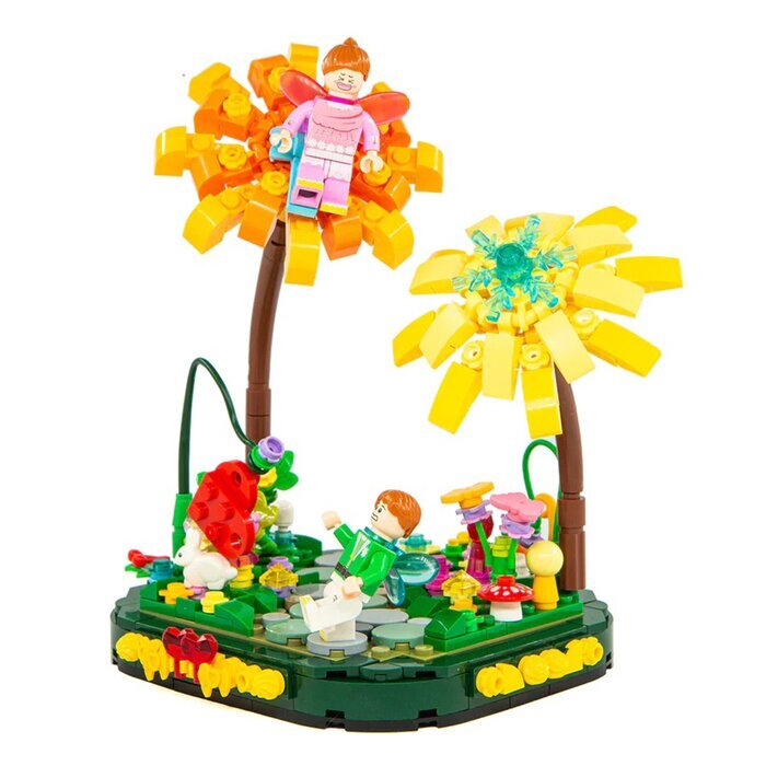 Pantasy Magical Jungle Series - The Wizard of Flowers Building Bricks Set 15*13*22cm